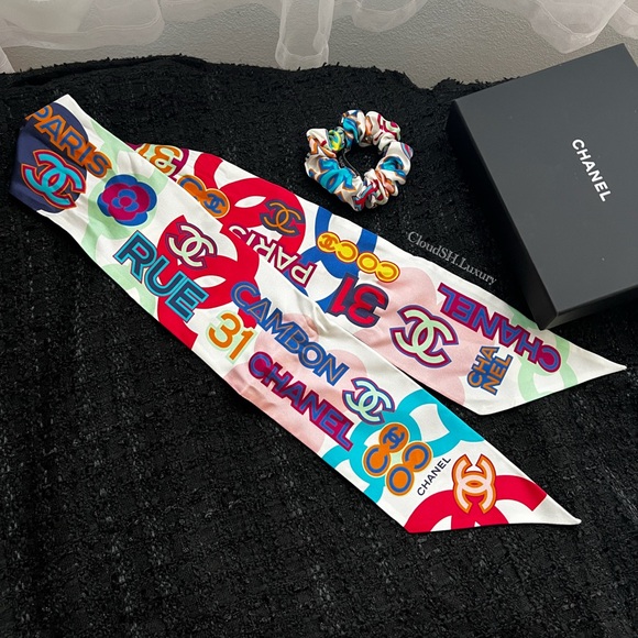 Auth Chanel Multicolor CC Logo Hair Tie Bandeau - Kept Unused - Picture 1 of 5